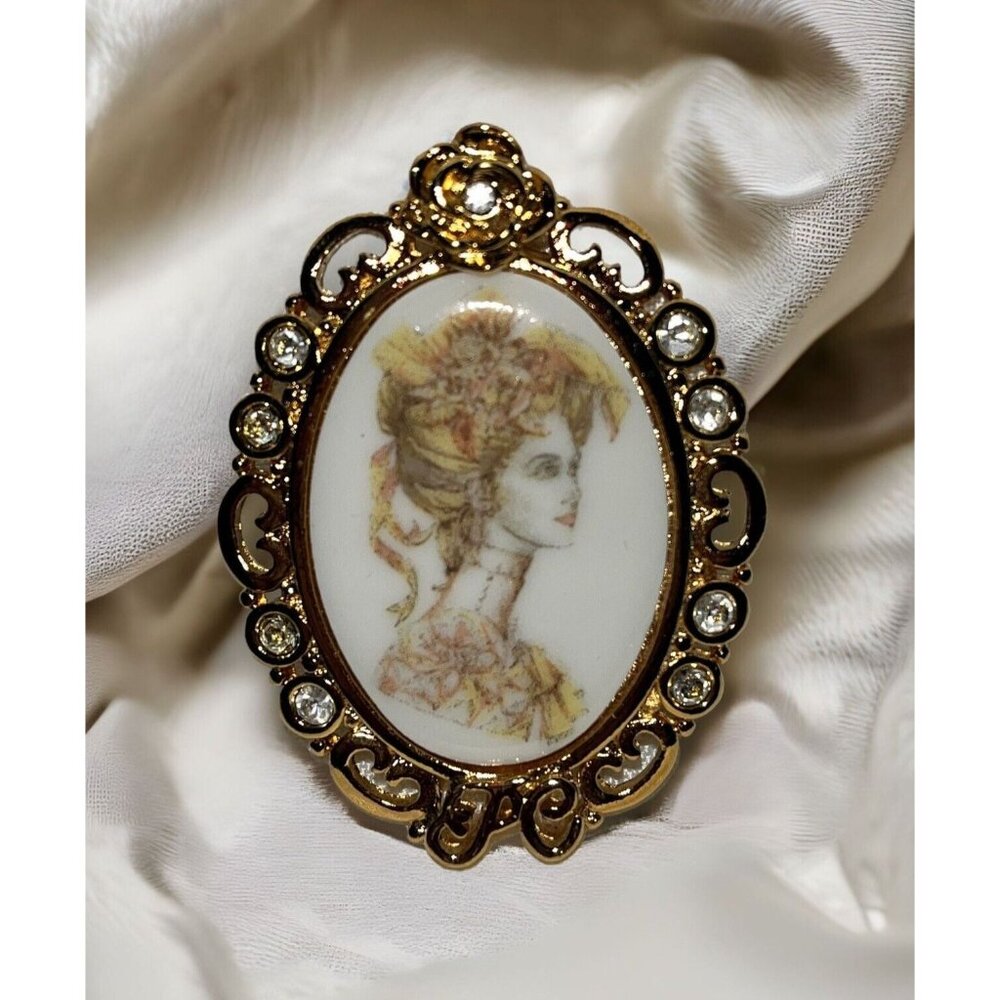 Vintage Lady Portrait Victorian Golden Gold Cameo Enamel Rhinestone Pin Brooch